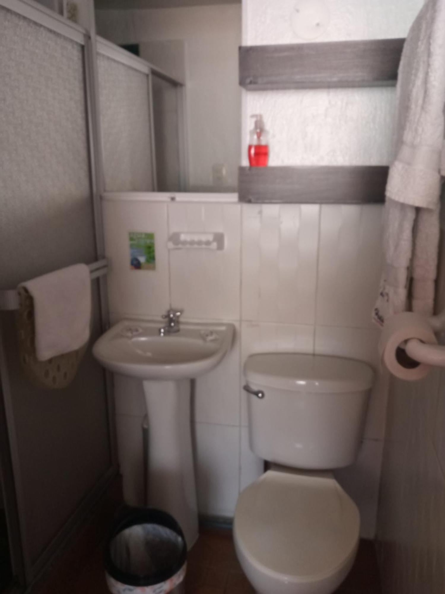 Hostal Capri Quito Exteriör bild