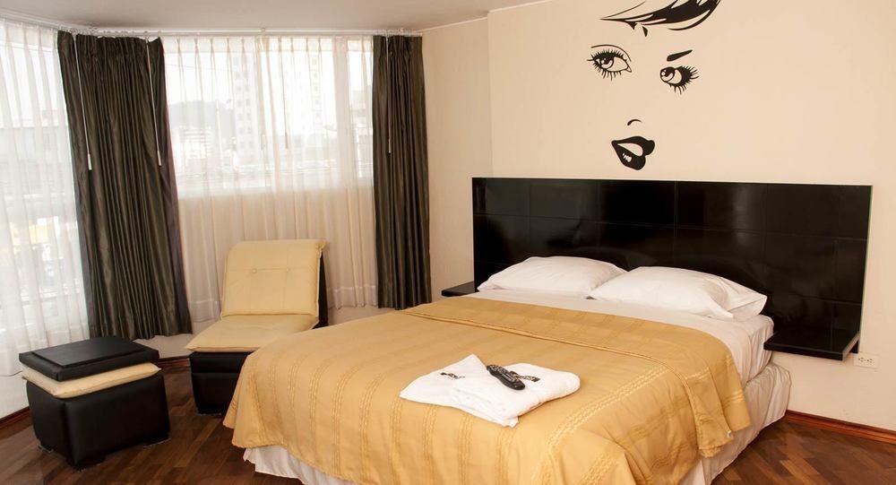 Hostal Capri Quito Exteriör bild
